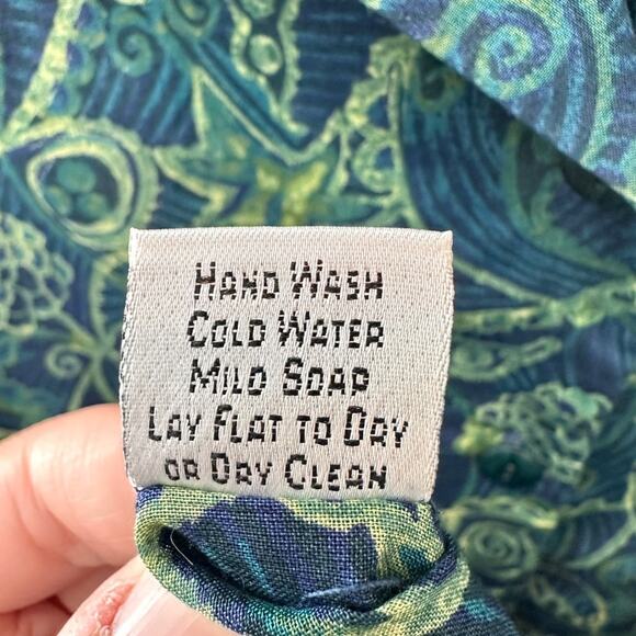 PERUVIAN CONNECTION Teal Floral Pima Cotton Shirt Button Down Top | Size Medium - Picture 7 of 7